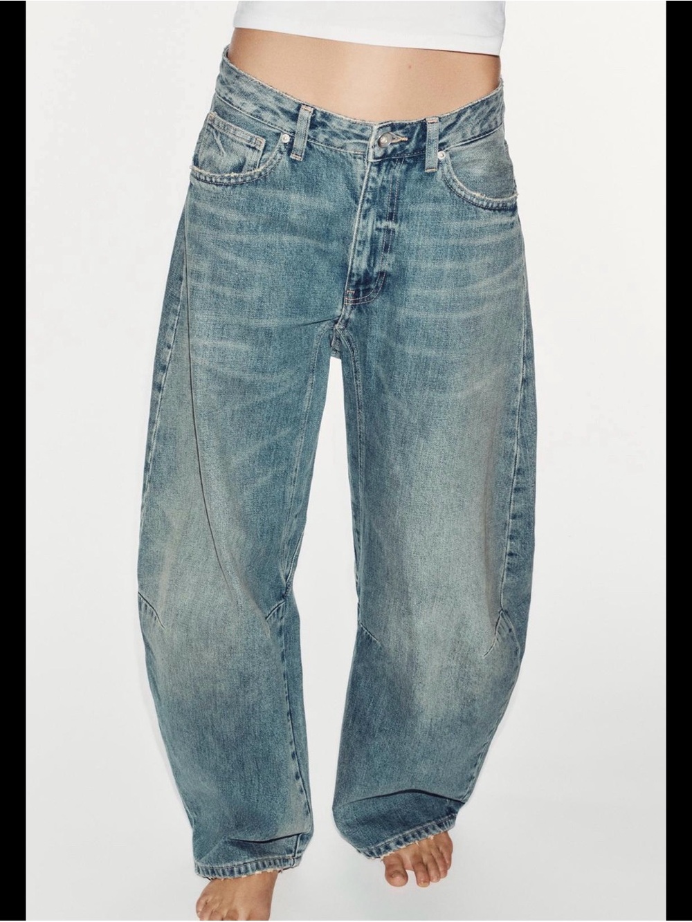 Zara Mid-rise Balloon jeans size 4/6